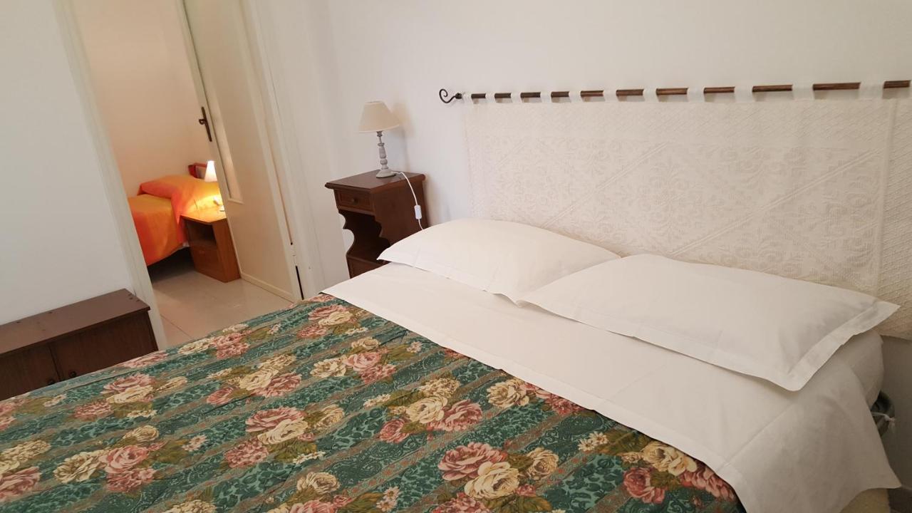 Il Giardino Del Nespolo Bed & Breakfast Alghero Eksteriør bilde