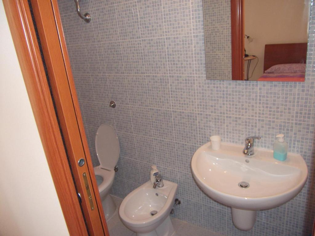 Il Giardino Del Nespolo Bed & Breakfast Alghero Rom bilde